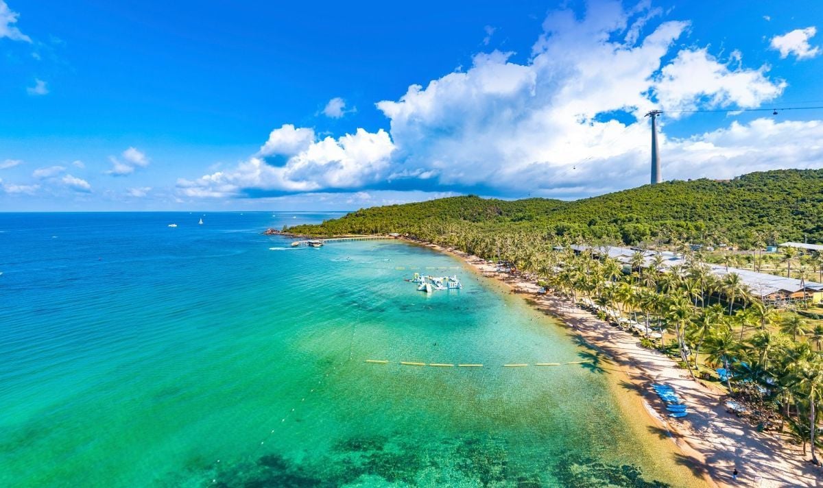 7-Day Southern Vietnam Discovery Private Tour Led By Women 7-Day Southern Vietnam Discovery Private Tour Led By Women